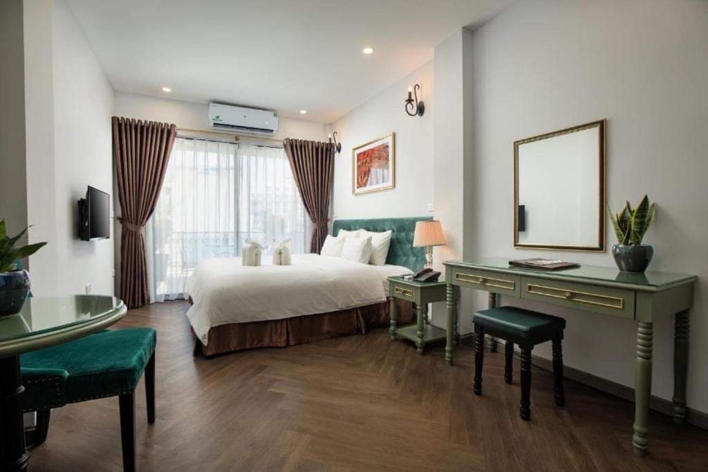 Gatsby Central Hotel Hanoi Exterior photo